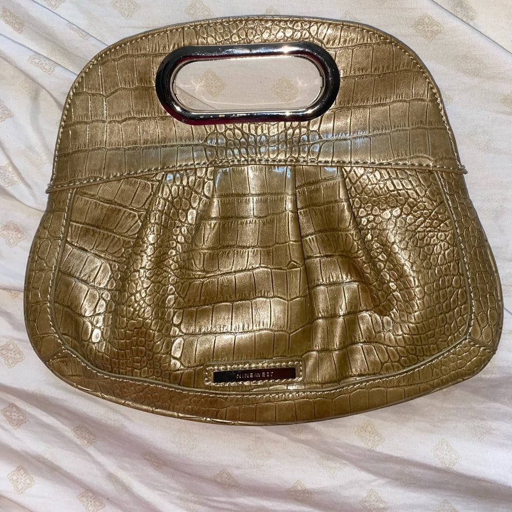 nine west clutch